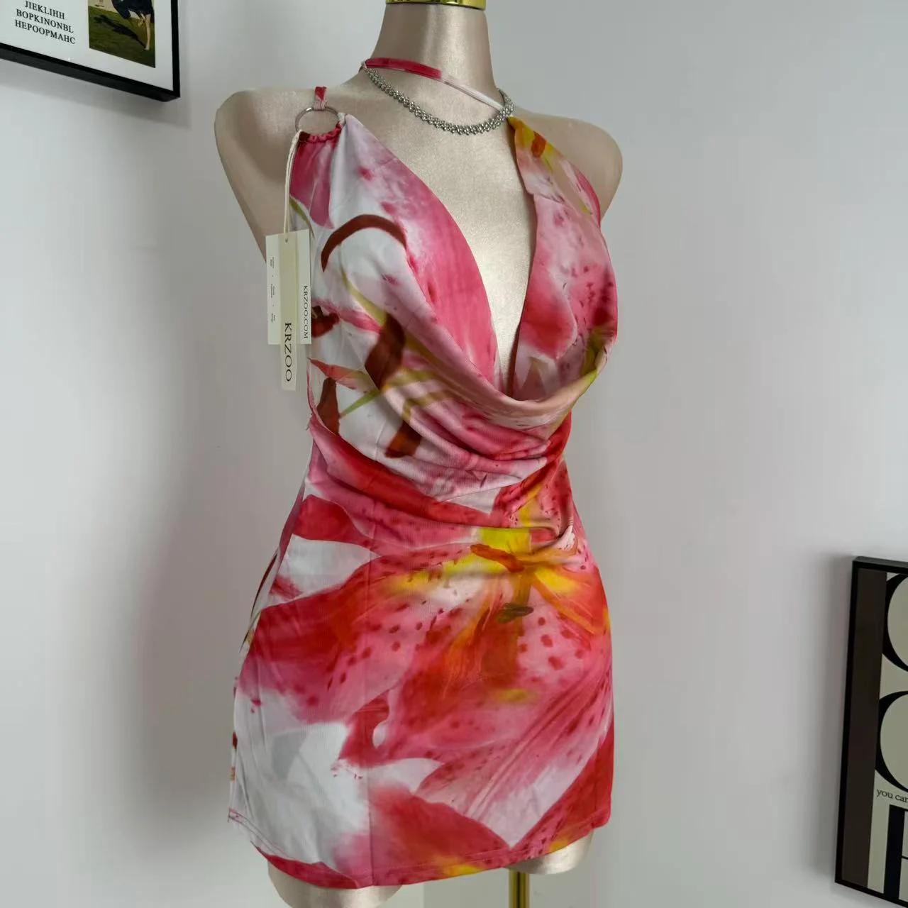 Backless Spaghetti-Strap Dress - Image 2