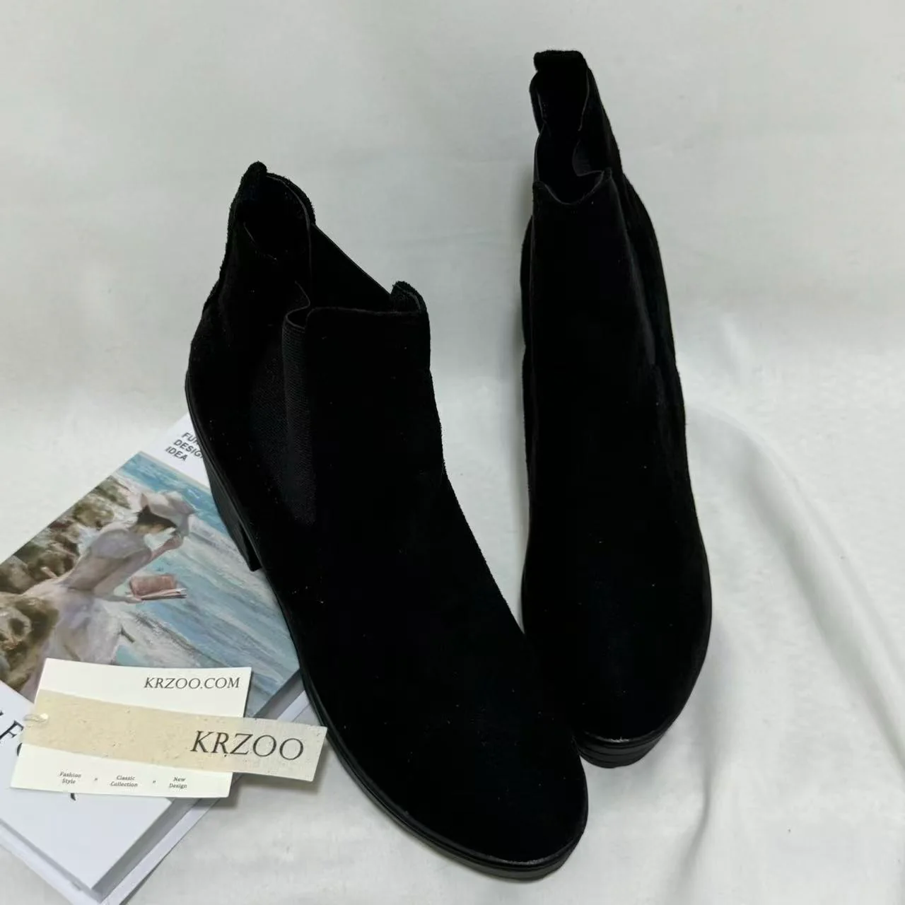 British-Style Platform Round-Toe Ankle Boots
