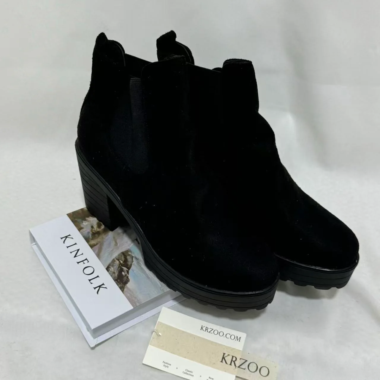 British-Style Platform Round-Toe Ankle Boots - Image 4