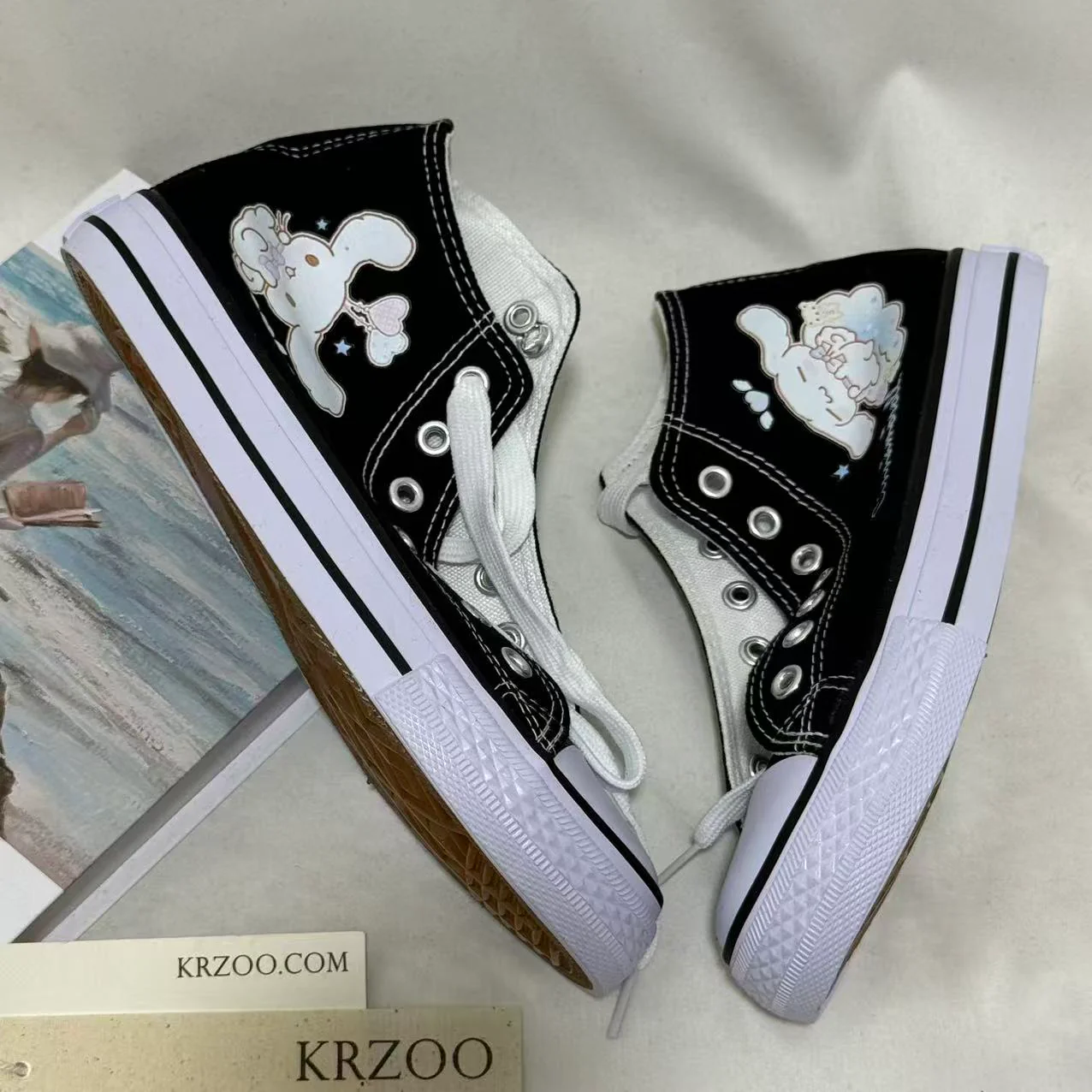 Cartoon-Style Casual Canvas Shoes - Image 3