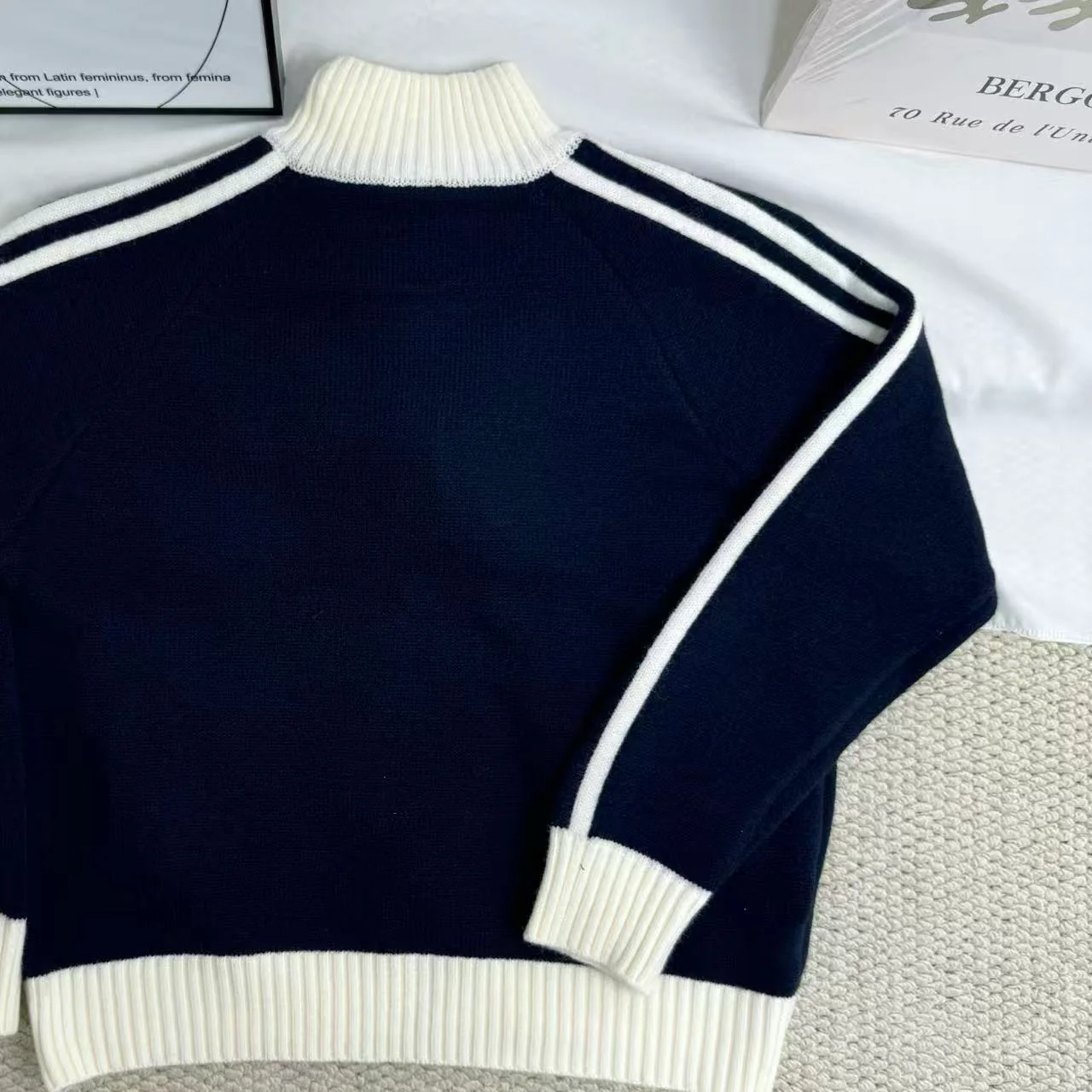 Color-block Long-sleeve Stand-collar Sweater - Image 5