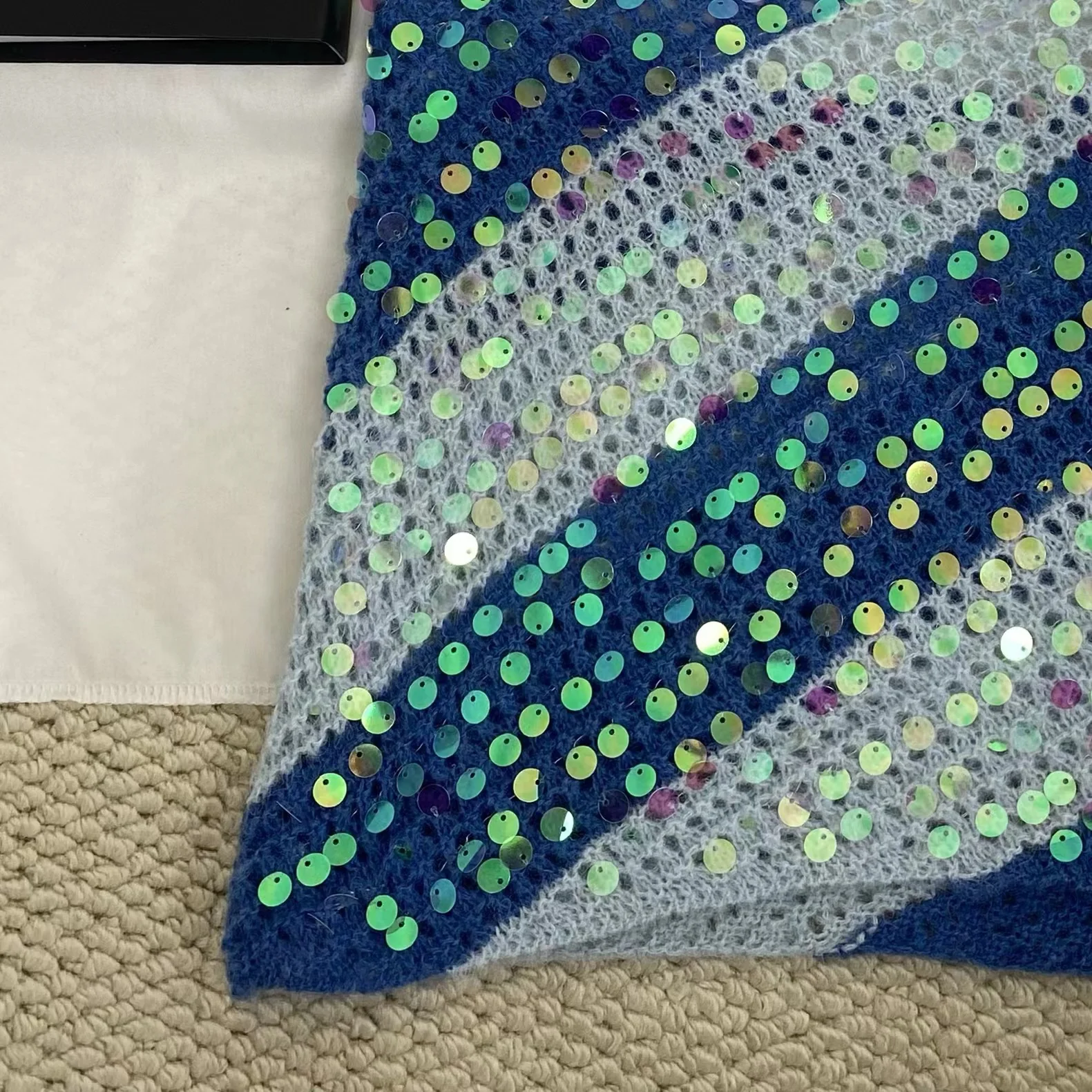 Color-Blocked Sequined Camisole - Image 5