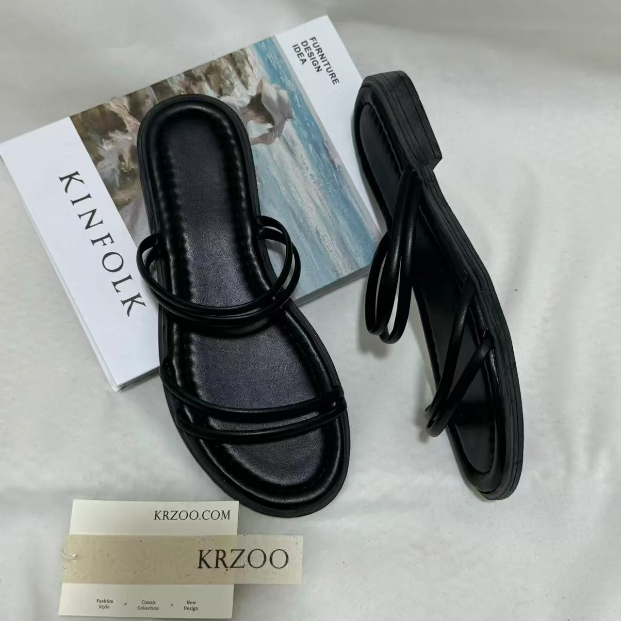 Comfortable and Versatile Flat Beach Slides