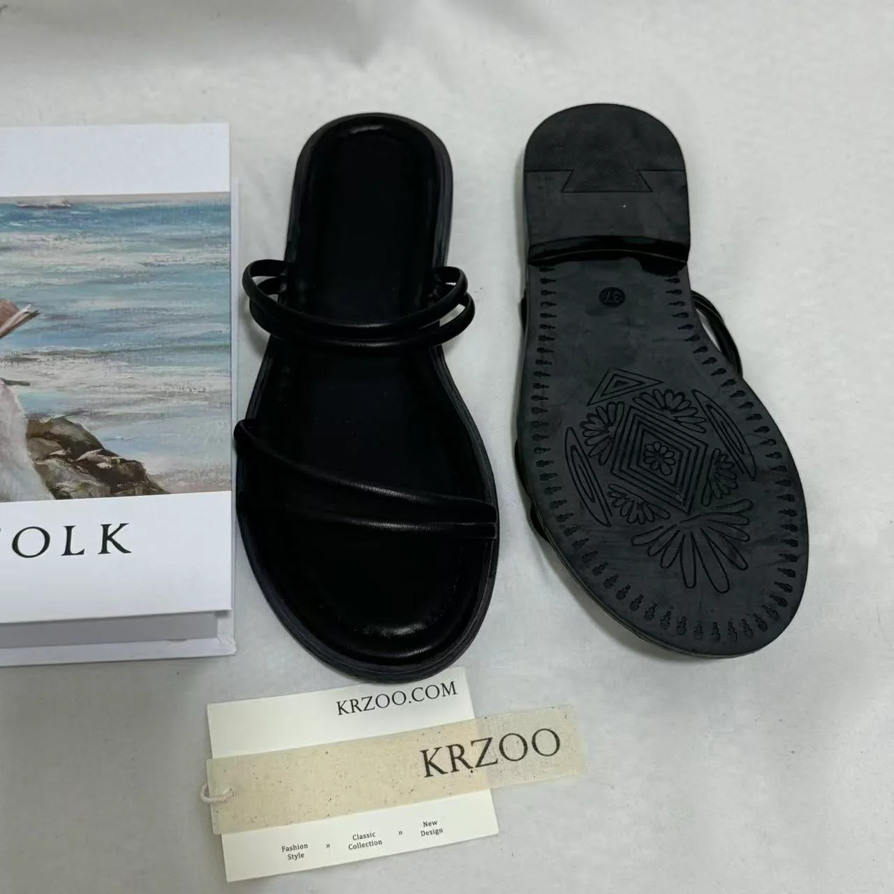 Comfortable and Versatile Flat Beach Slides - Image 2