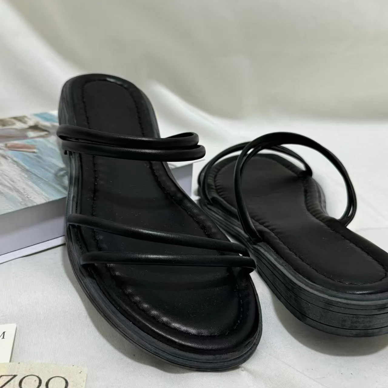 Comfortable and Versatile Flat Beach Slides - Image 5