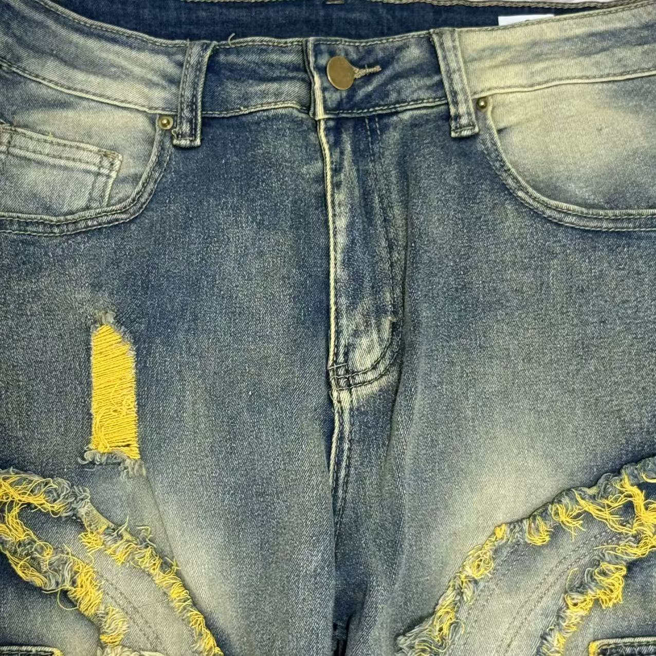 Distressed  Flared  Fringed Stretch Jeans - Image 3