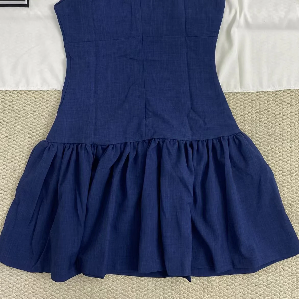 Dress With Tie-Knot Detail - Image 5