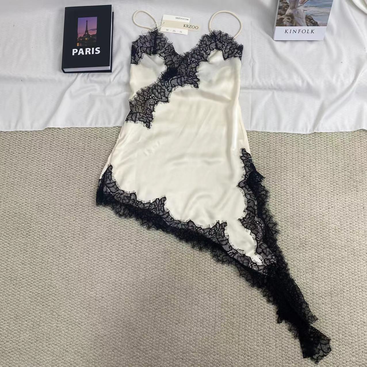 Elegant Lace Asymmetrical Dress - Image 2