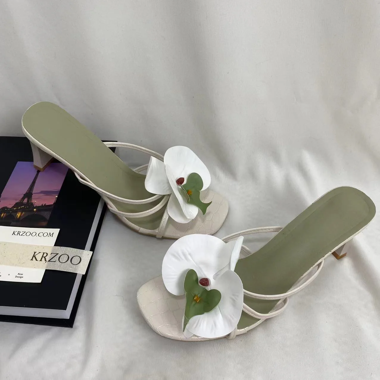Floral Toe-Post High-Heeled Sandals