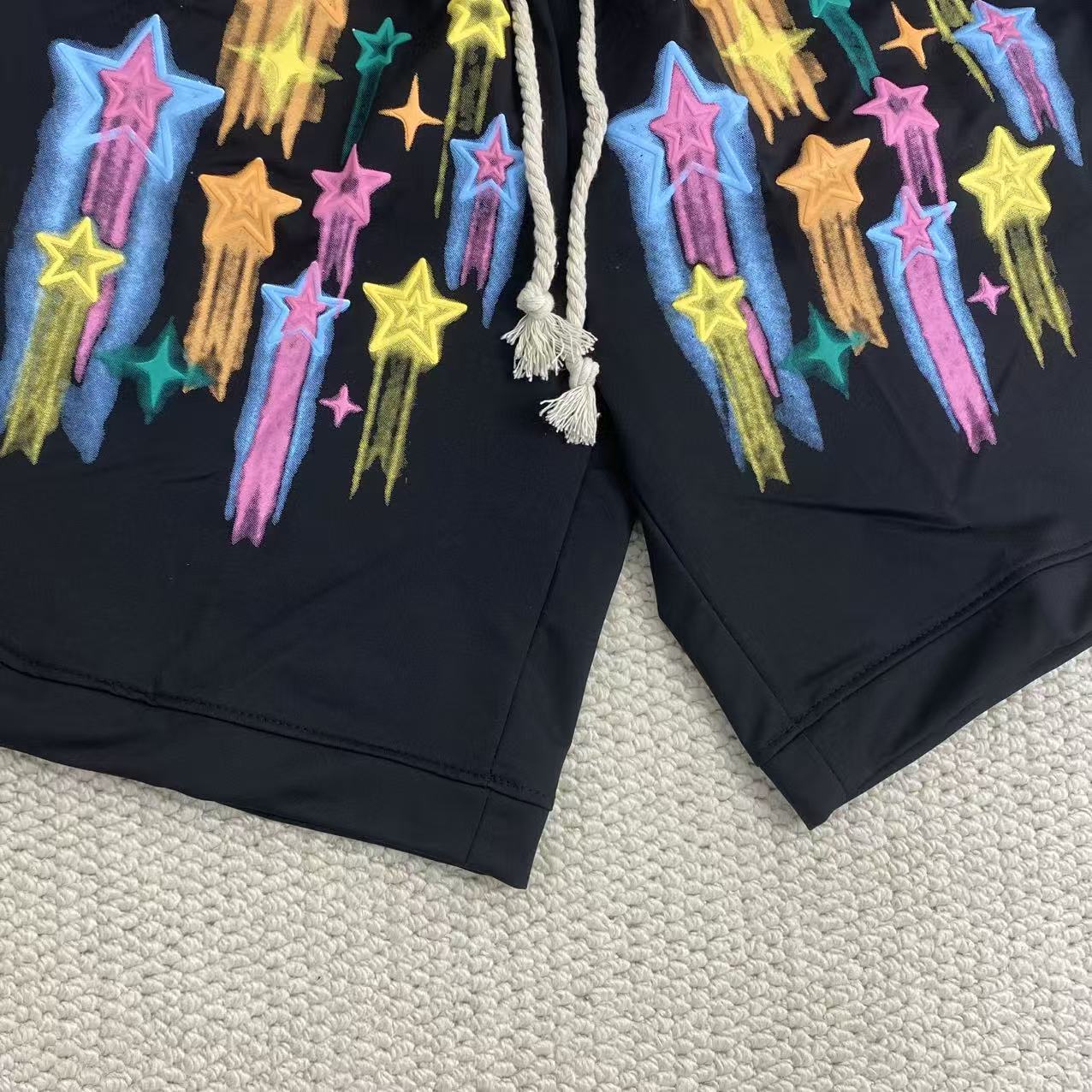 Graffiti-Print Wide-Leg Shorts - Image 5