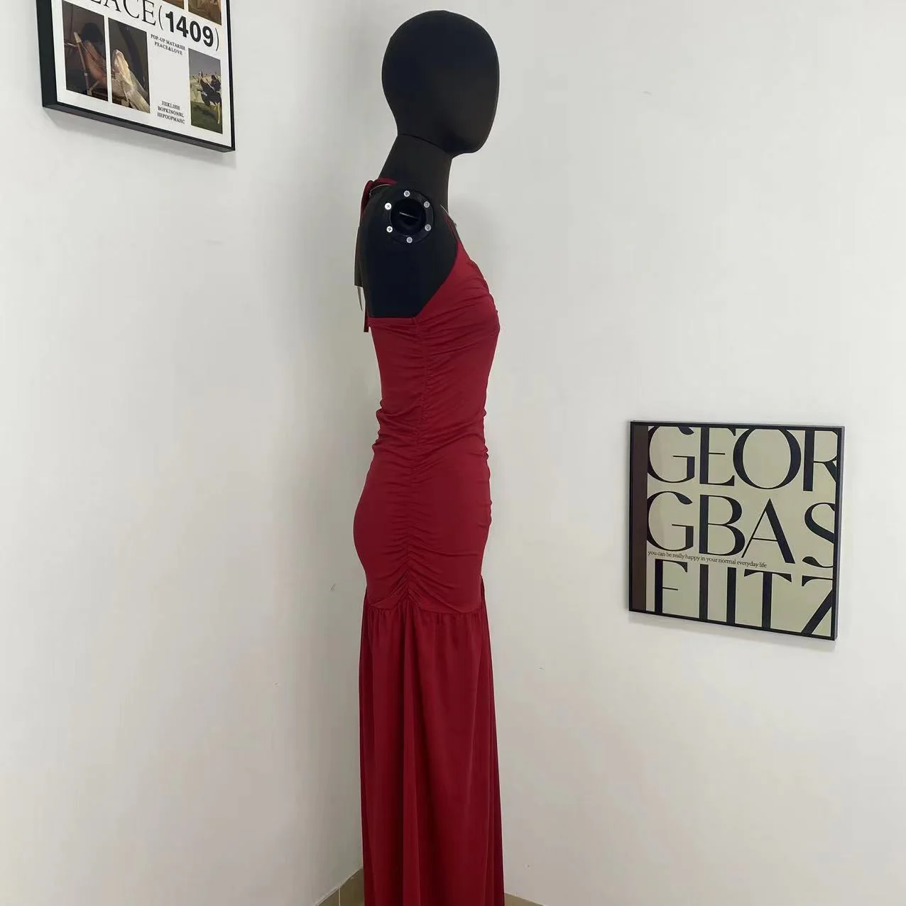 Halter-Neck Dress With Side Slit - Image 4