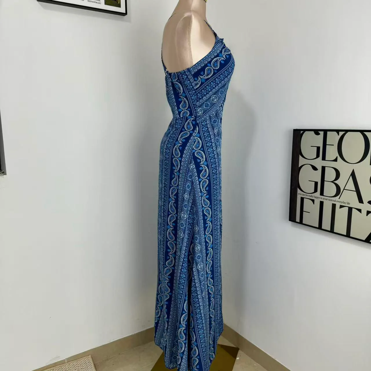 High-Waisted Printed Beach Dress - Image 2