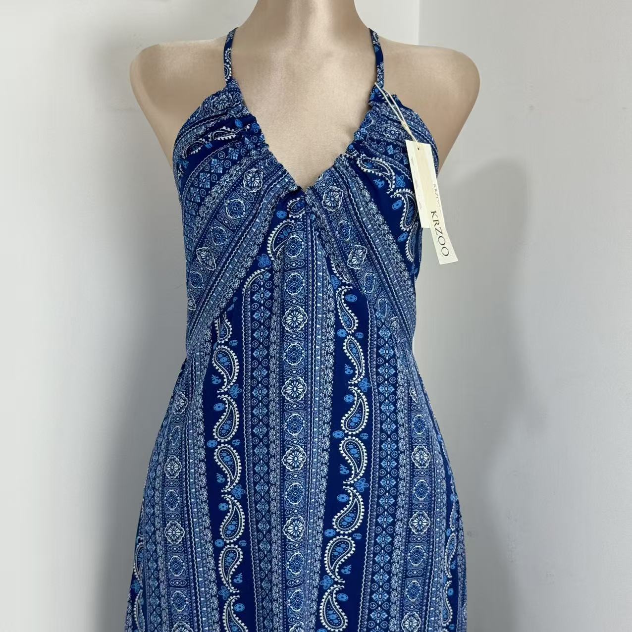 High-Waisted Printed Beach Dress - Image 4