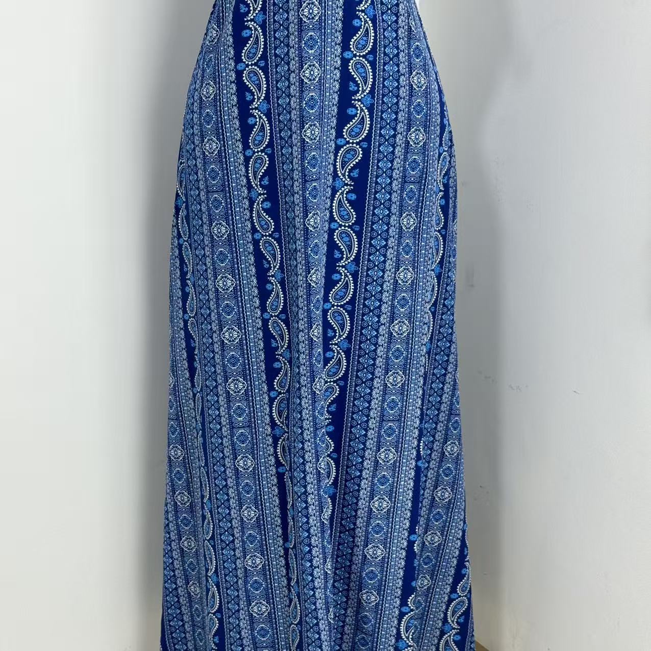 High-Waisted Printed Beach Dress - Image 6