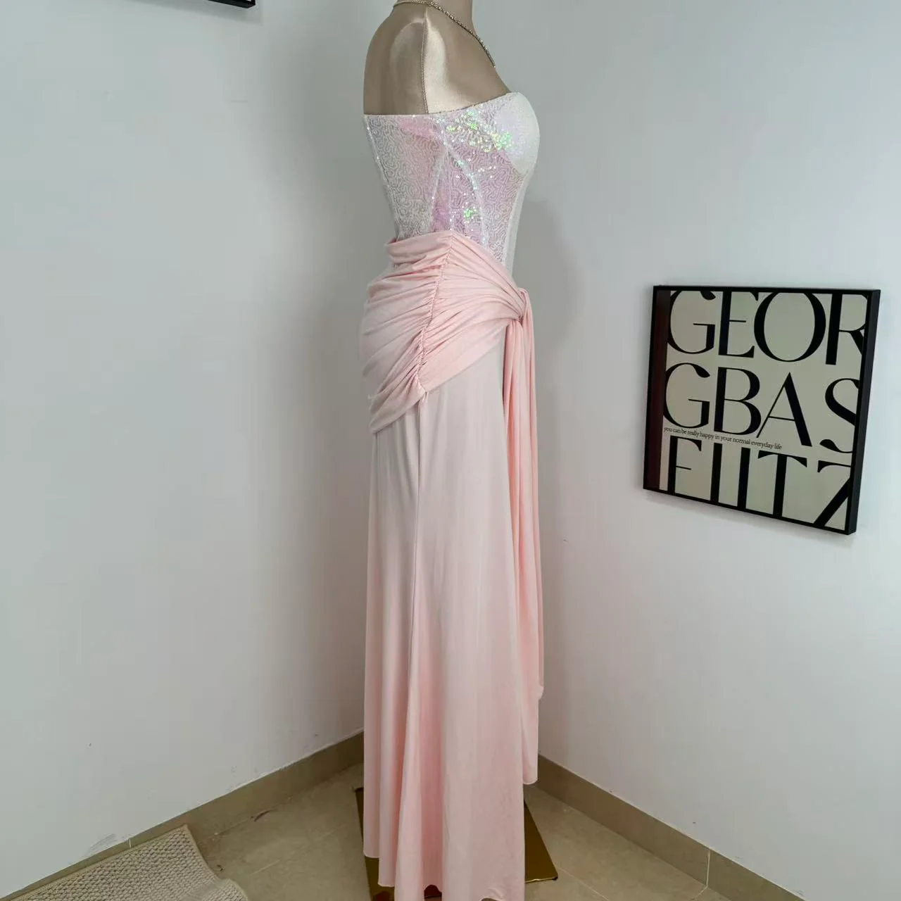 High-Waisted Slim-Fit Lace-Up Dress - Image 2