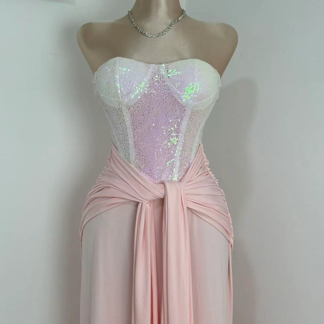 High-Waisted Slim-Fit Lace-Up Dress - Image 6