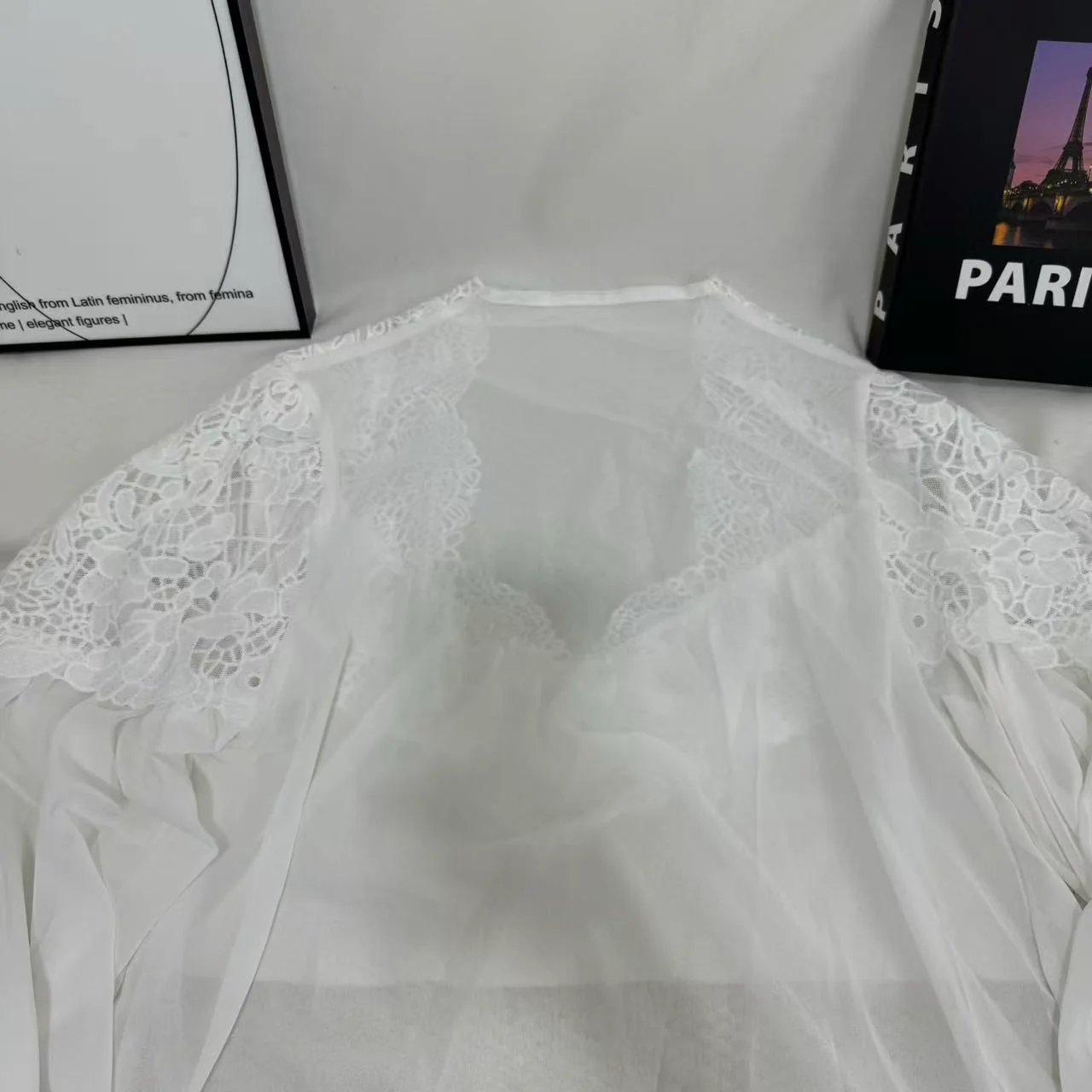 Lace-Paneled Puff-Sleeve Shirt - Image 4