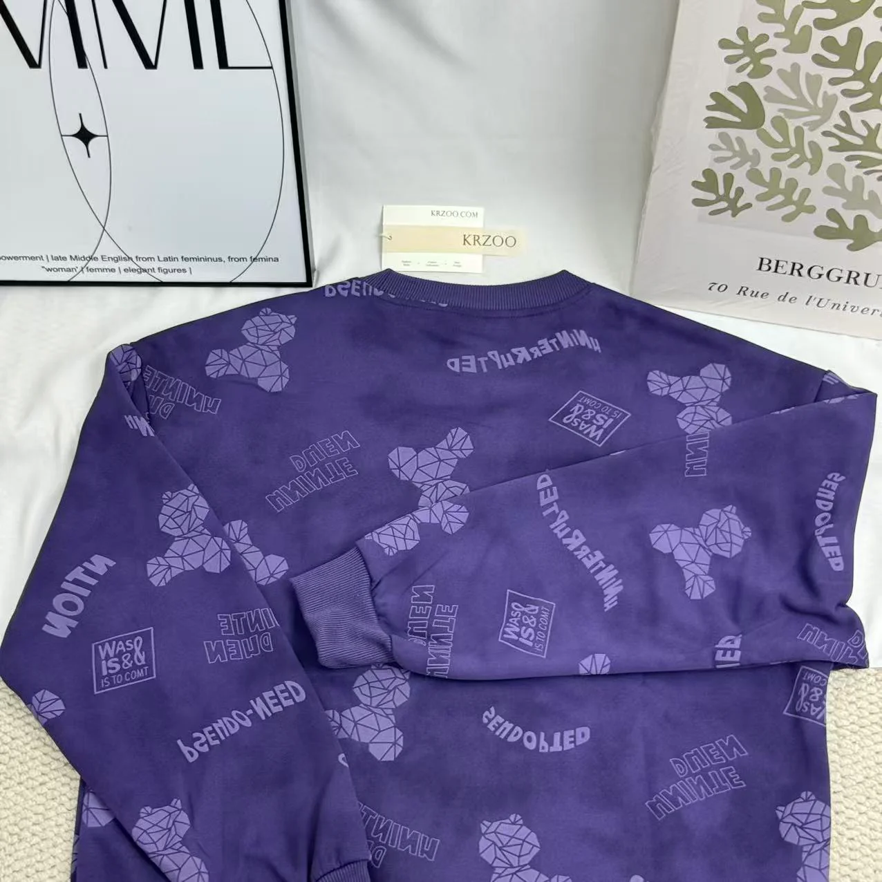Loose-Fit Crew Neck Base Layer Top - Image 4