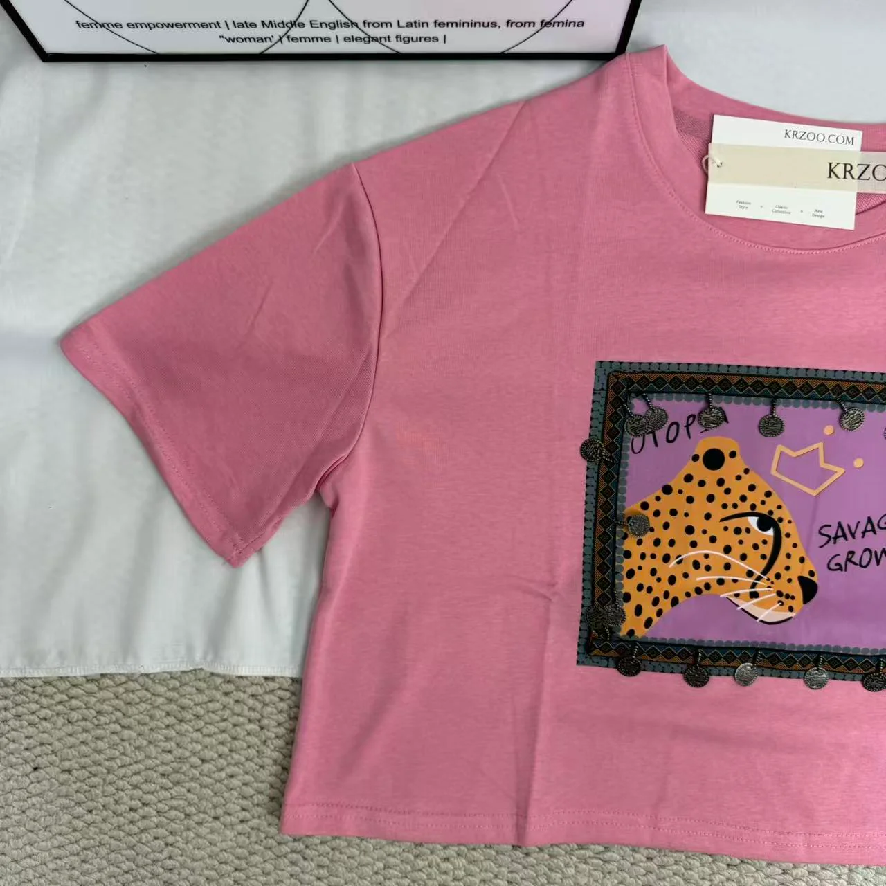Loose-fitting pink short-sleeve T-shirt - Image 3