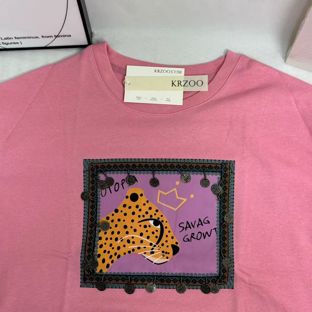 Loose-fitting pink short-sleeve T-shirt - Image 5