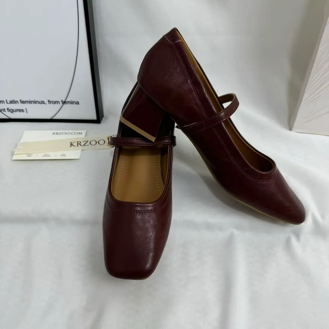 Low-Heel Square-Toe Low-Cut Flats - Image 3