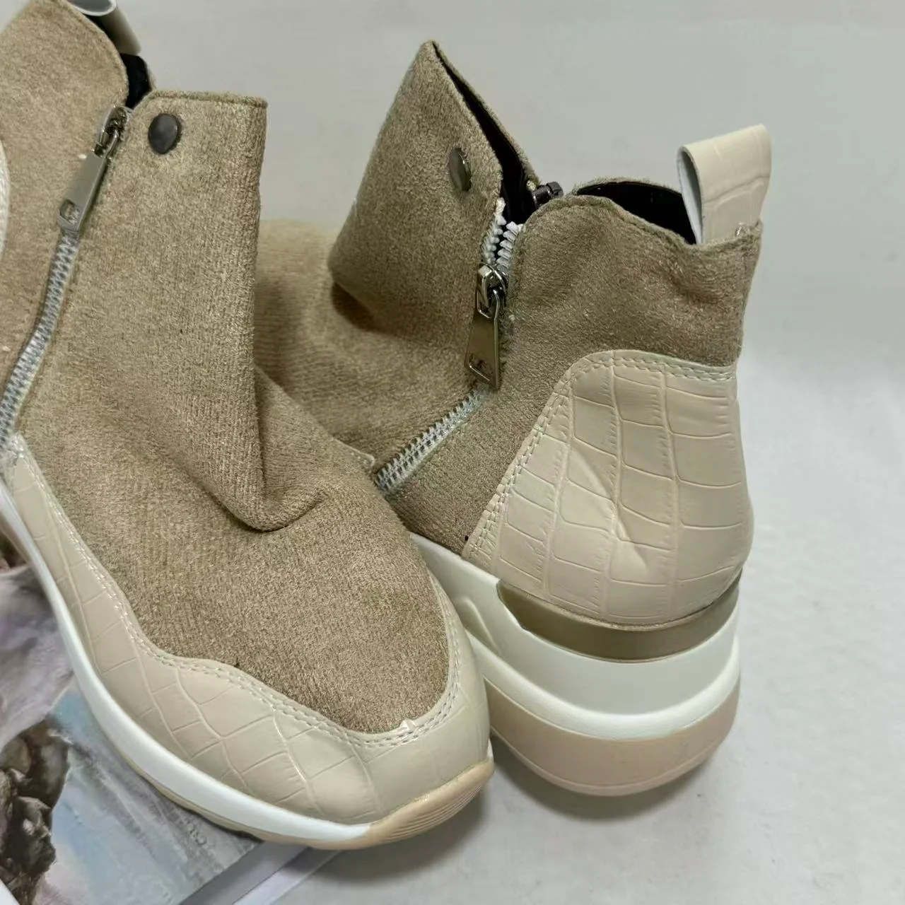 Mid-Heel Side-Zip Boots - Image 5