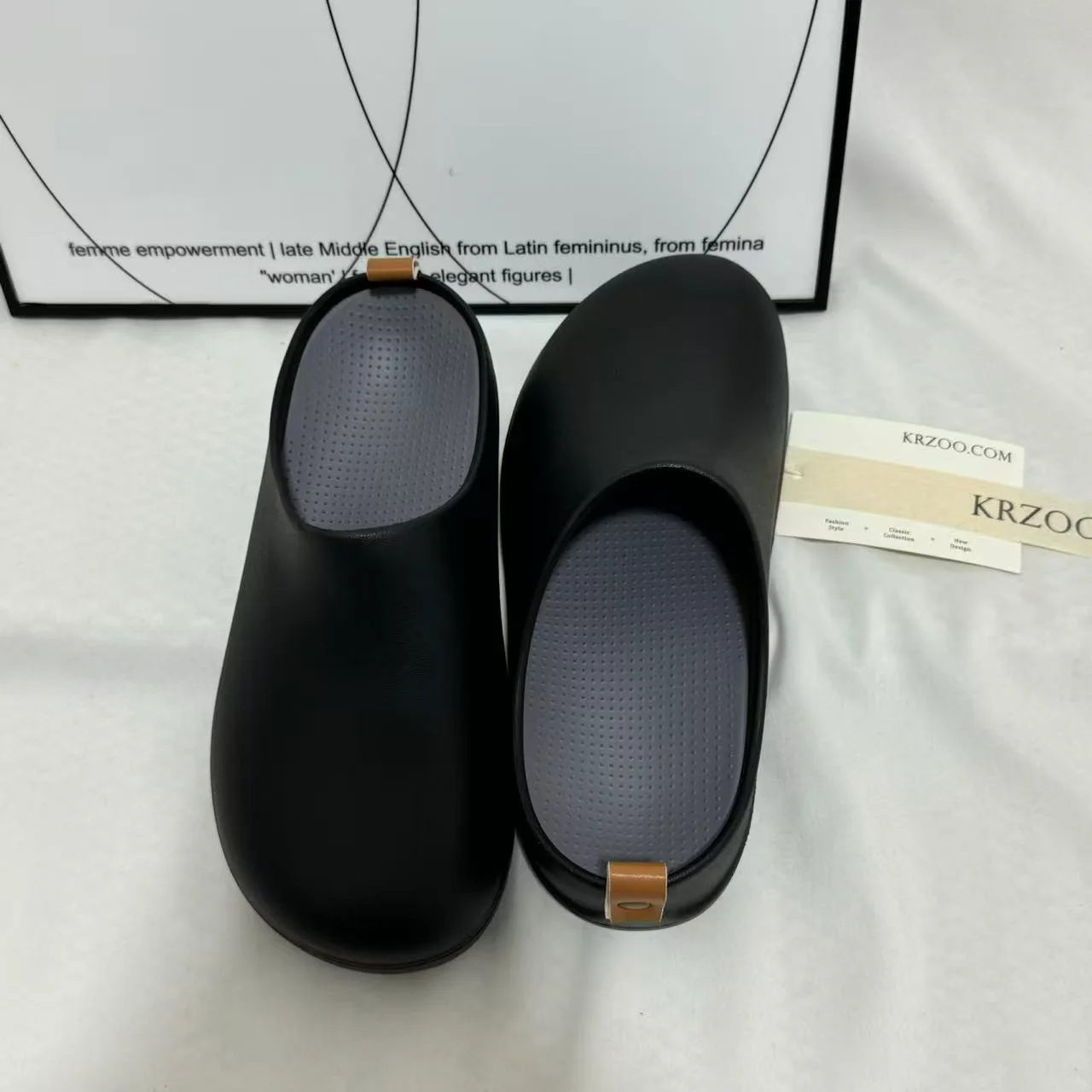 Non-Slip Closed-toe Slippers - Image 4