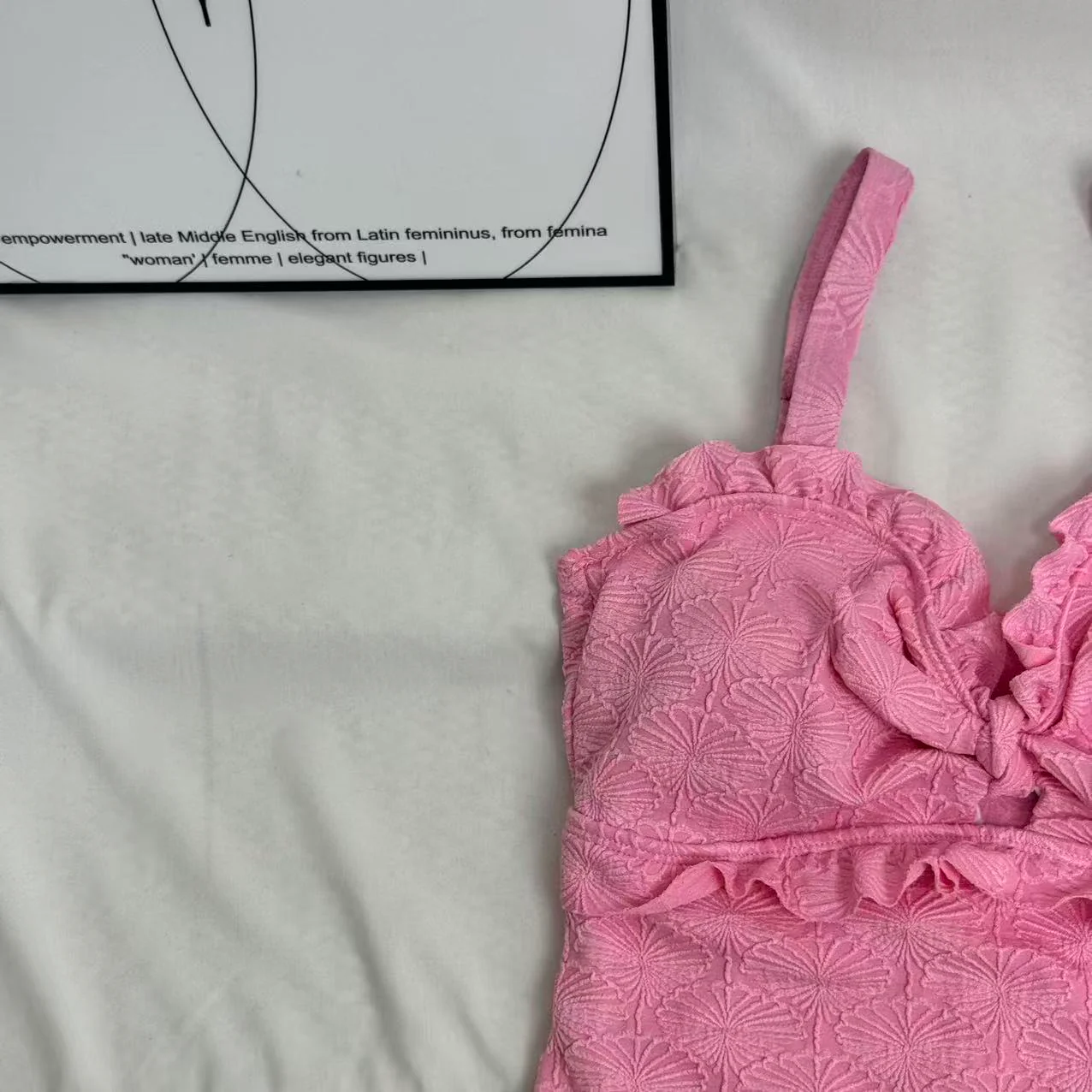 One-Piece Swimsuit With Adjustable Straps - Image 3