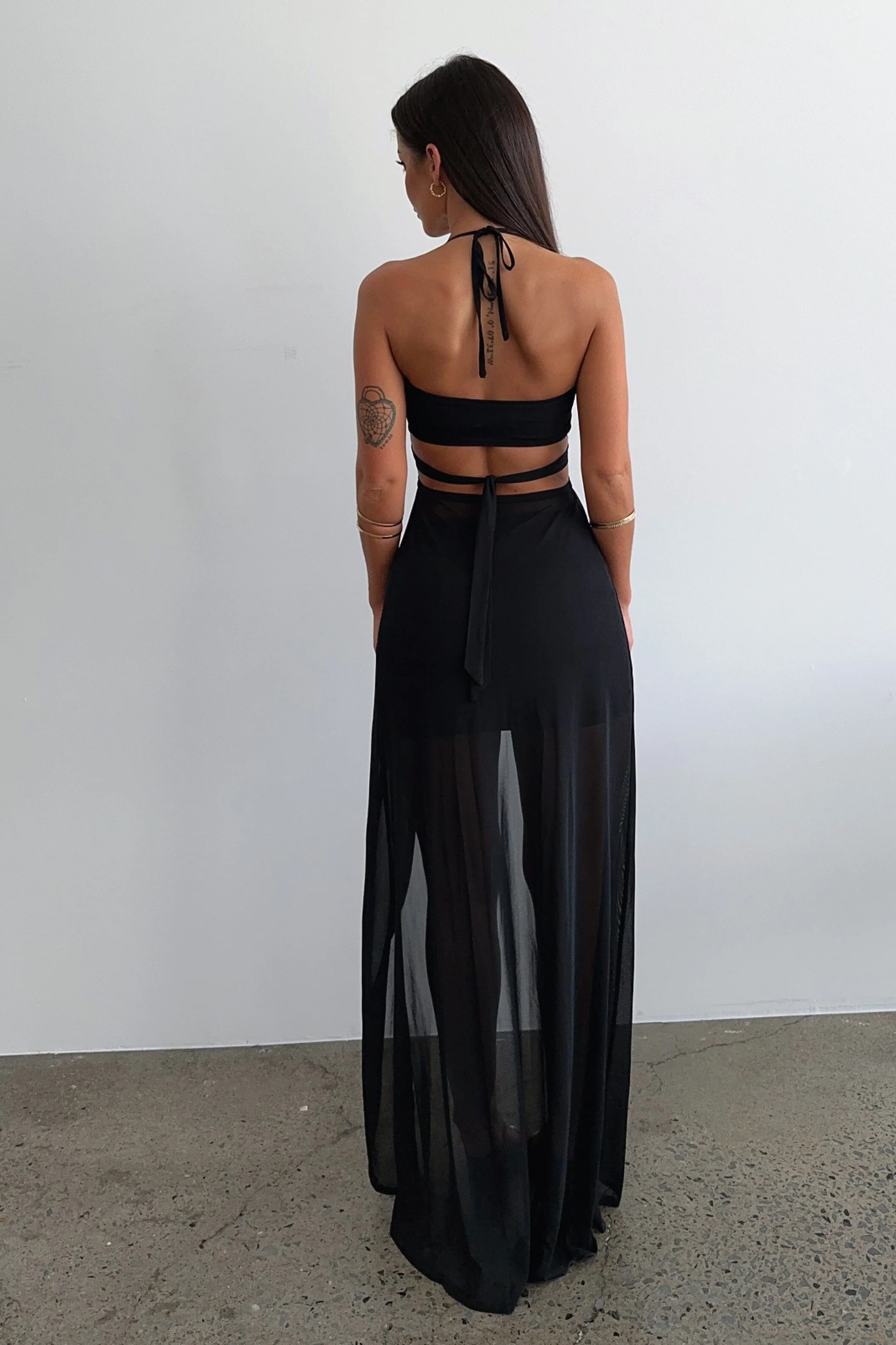 Pattern Print Sash Cut Out Halter Crop Top Vacation Mini Skirt Matching Set - Image 18