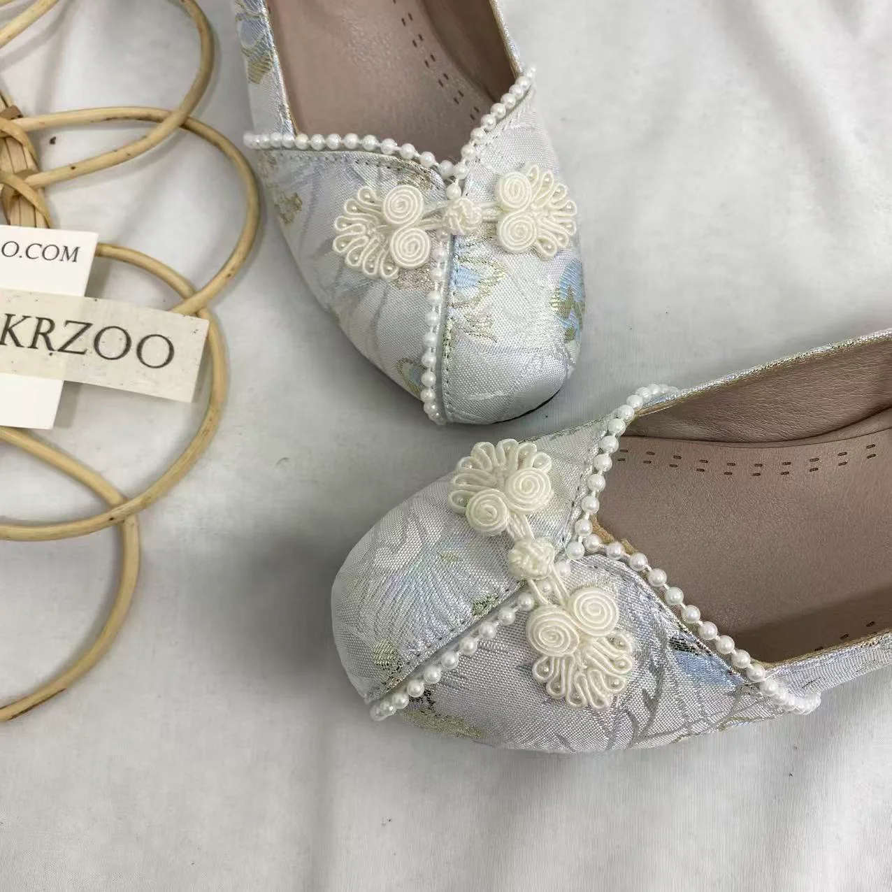 Pearl Beaded Mid-Heel Shoes - Image 6