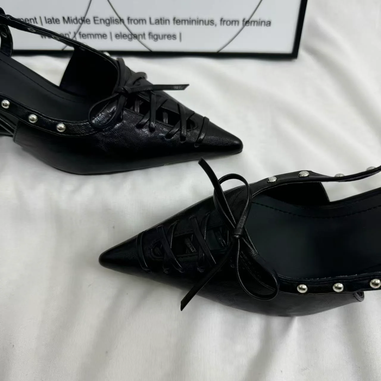 Pointed-Toe Closed-Toe Sandals with Bow Detail - Image 6