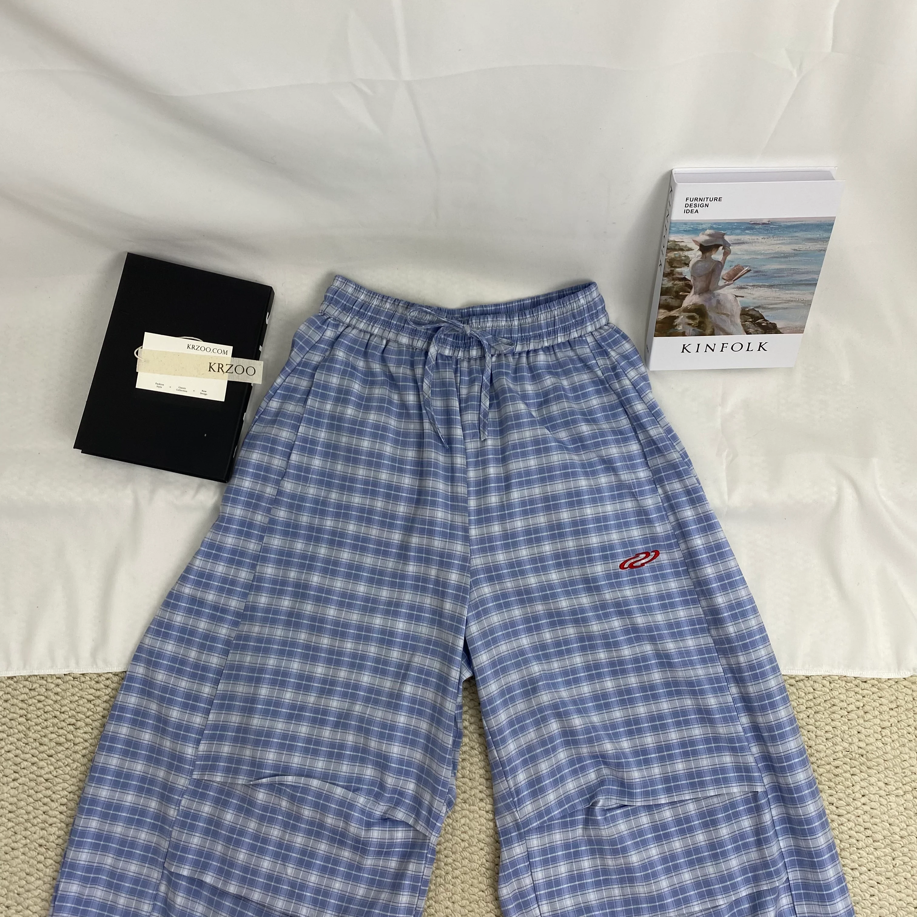 Retro Blue Curved-Leg Plaid Trousers - Image 3