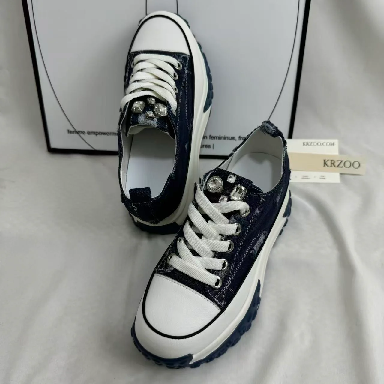 Retro Denim Casual Sneakers - Image 4