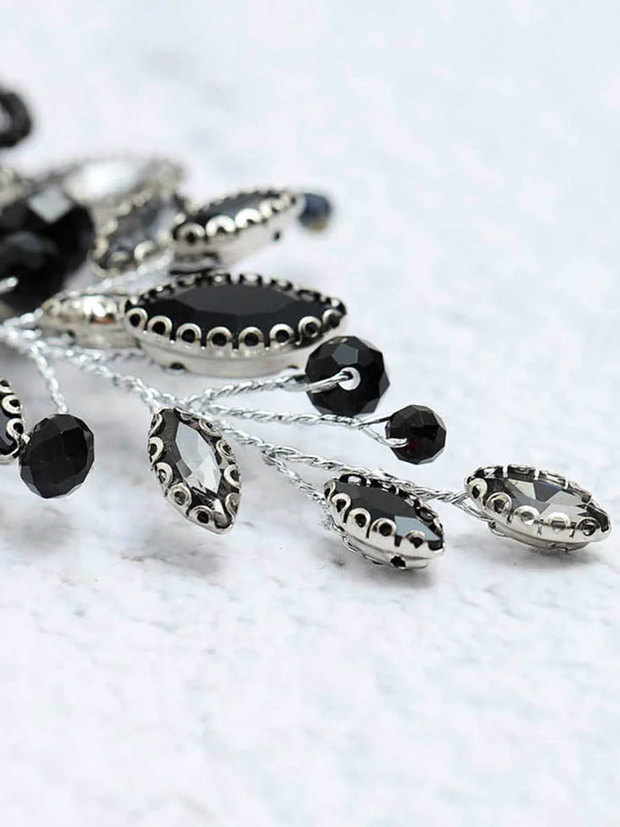 Retro Style Black Crystal Wedding Hair Comb - Image 6