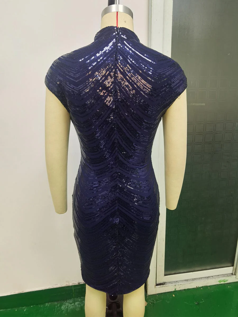 Sequin Bodycon Dress with Mandarin Collar - Image 7