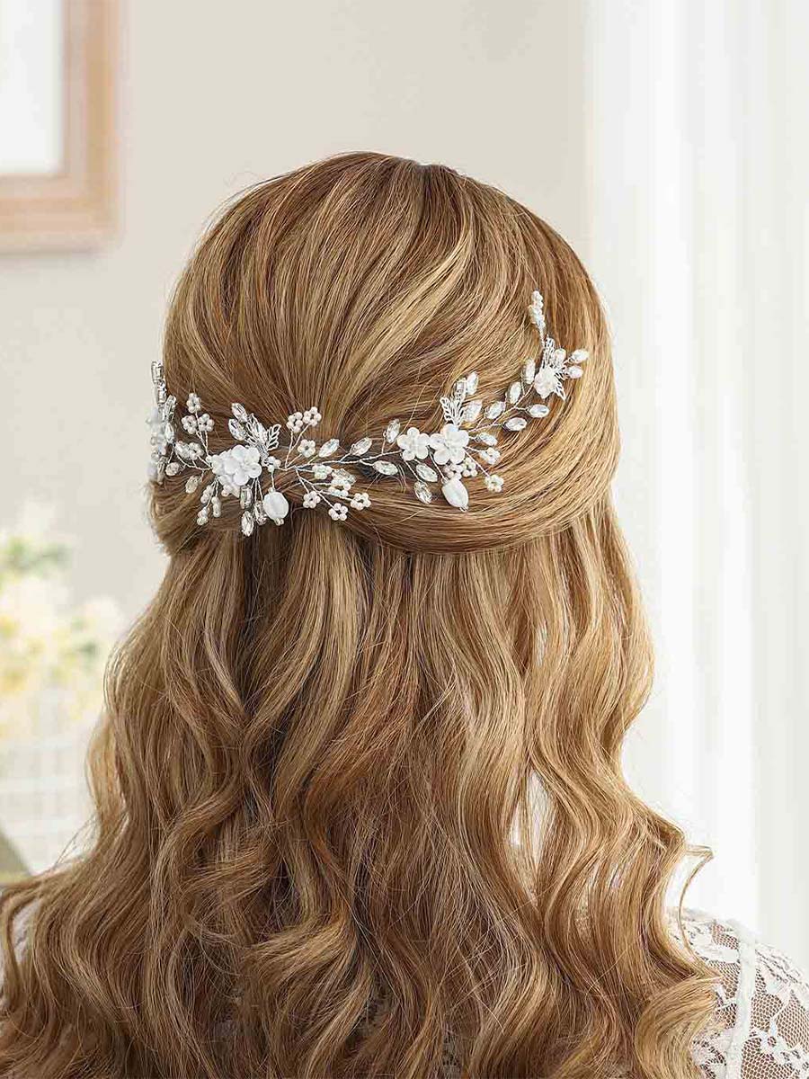 Silver Vine Pearl Flower Hair Accessory - Image 6