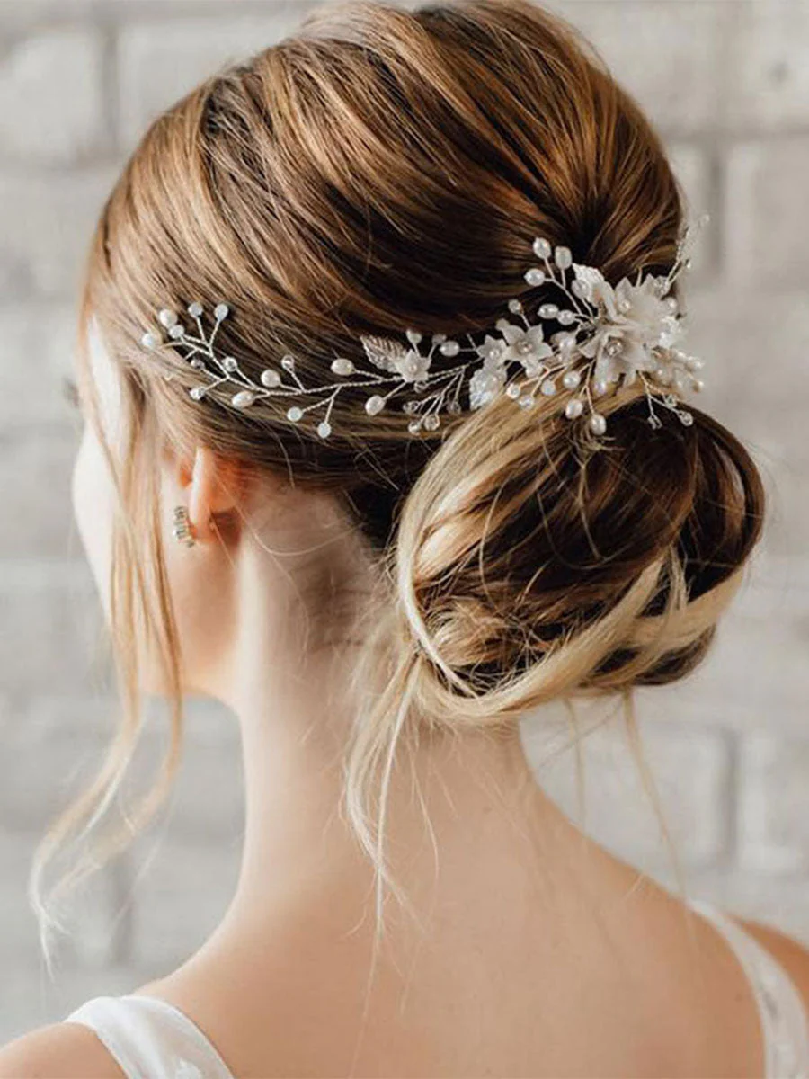 Silver Vine White Flower Leaf Pearl Hair Accessory - Image 4