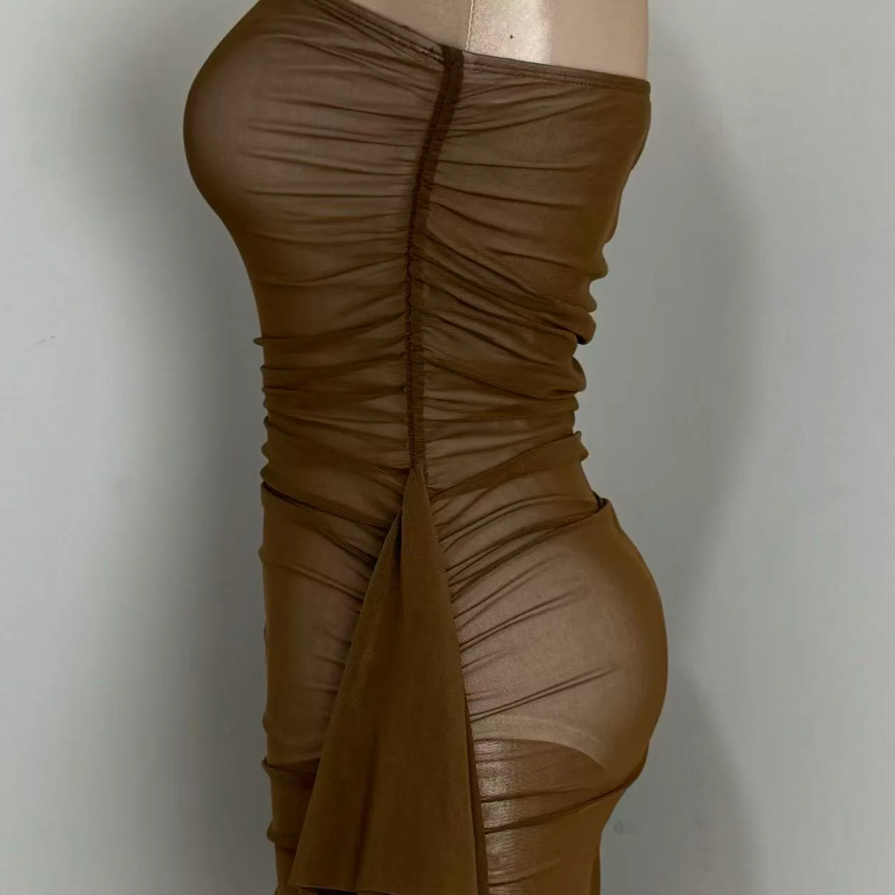 Sleeveless Strapless Flowy Dress - Image 5