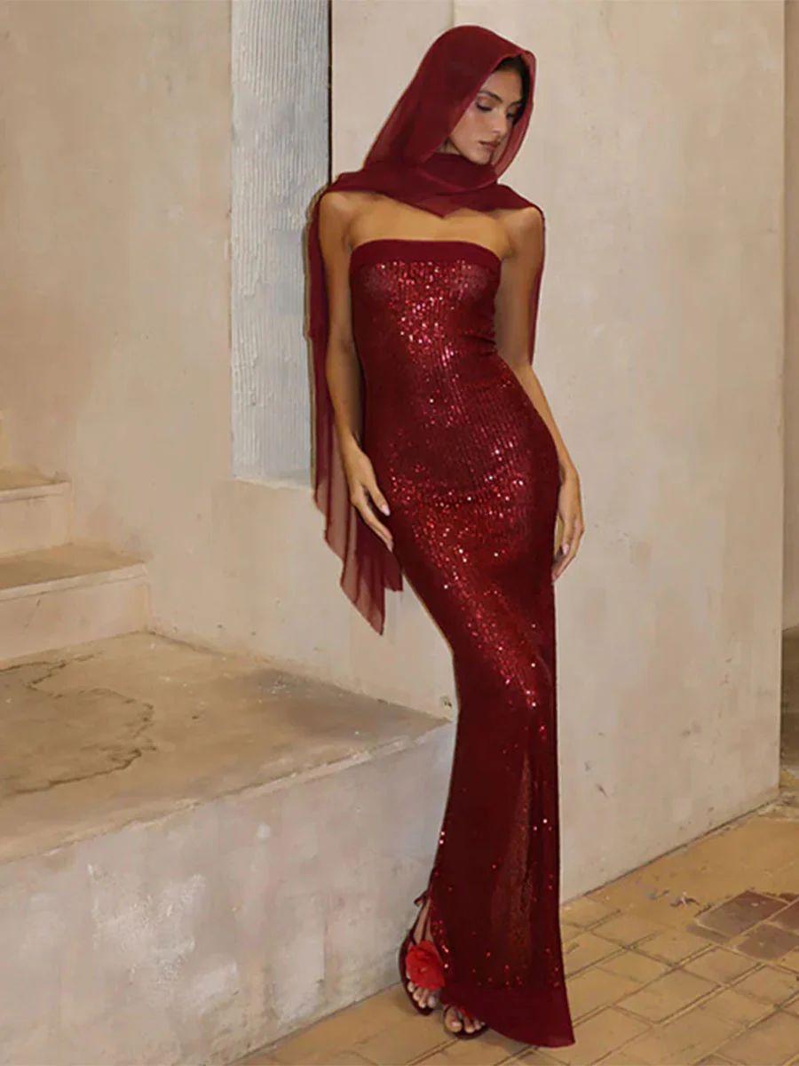Slim-Fit Sequin Strapless Backless Gown with Slit