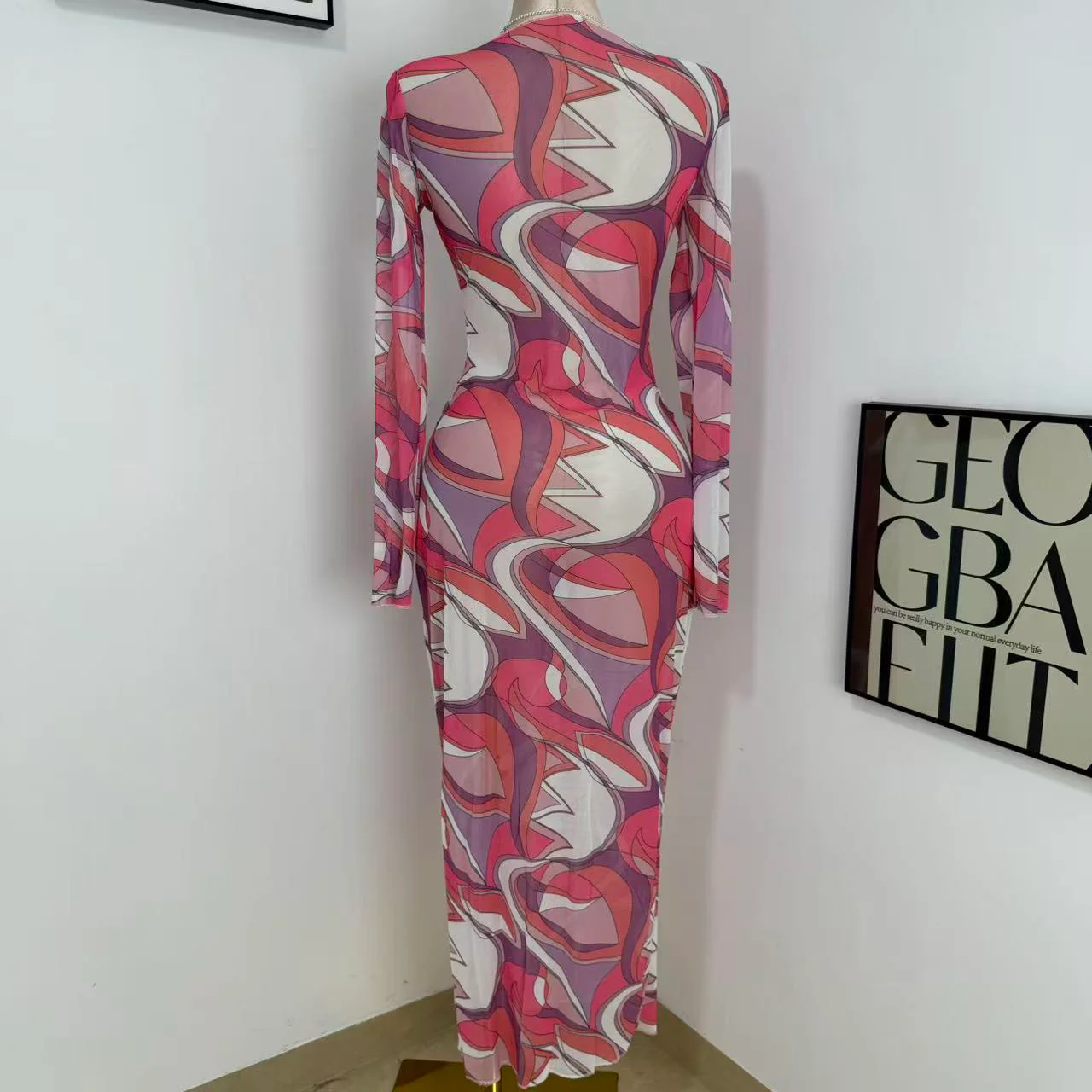 Slimming Body-Hugging Mesh Dress - Image 3