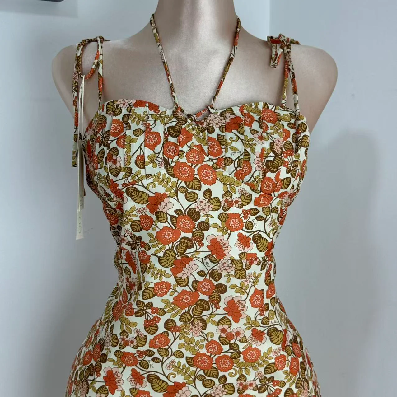 Slimming Printed Spaghetti-Strap Dress - Image 2
