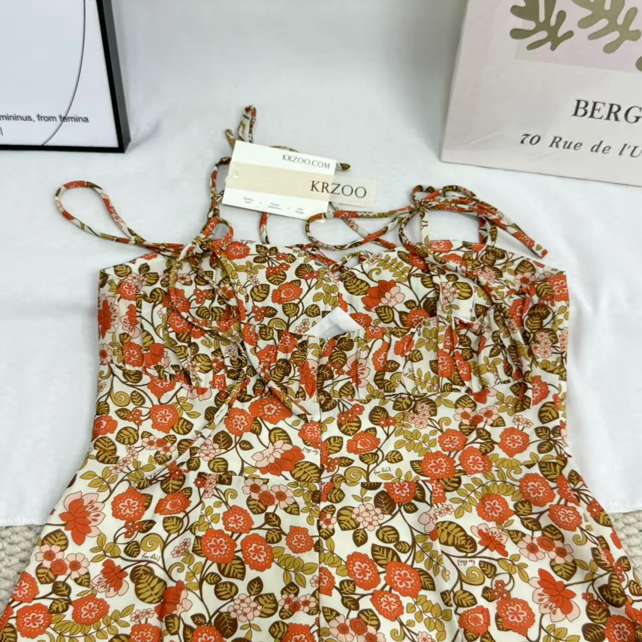 Slimming Printed Spaghetti-Strap Dress - Image 5