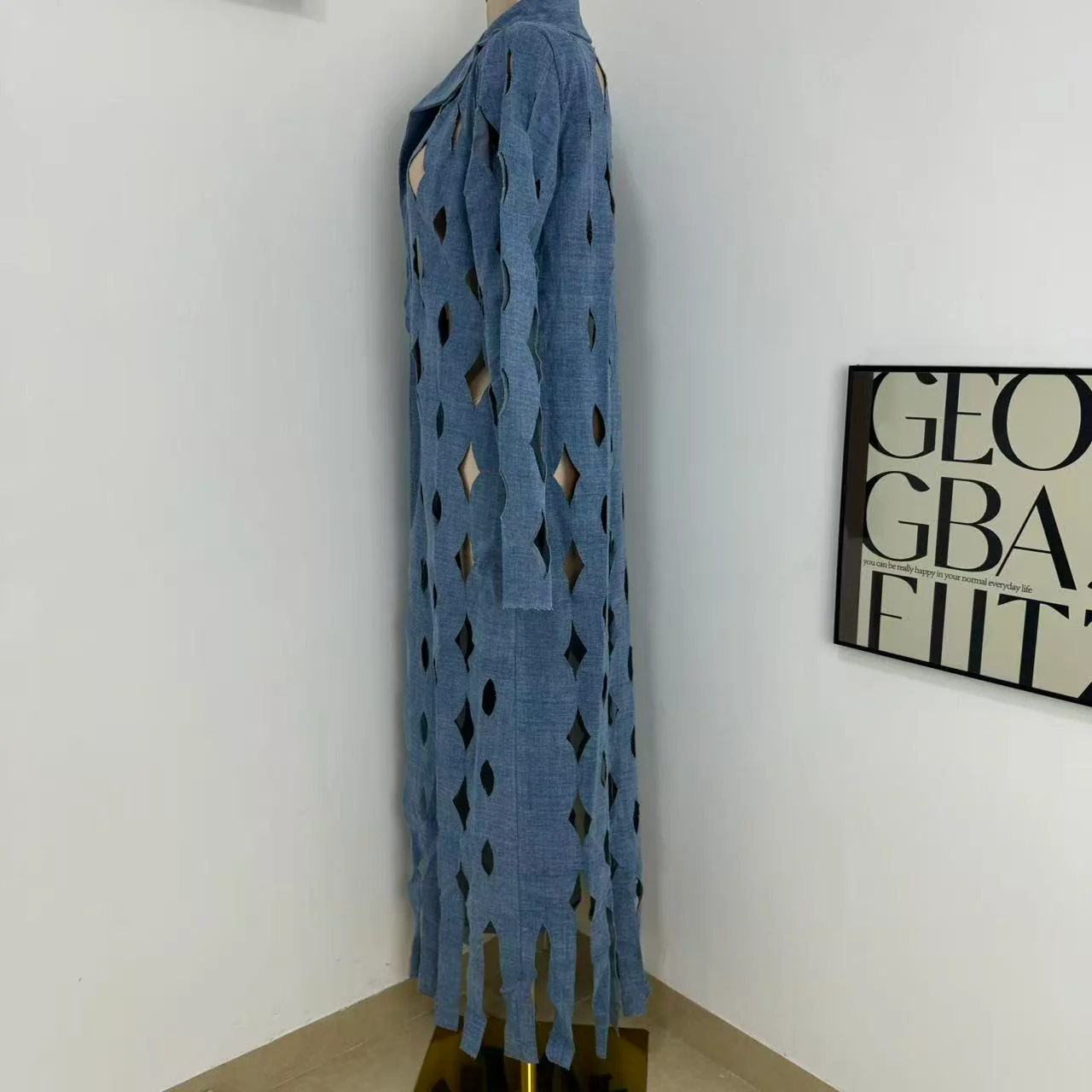 Street-Style Cutout Long-Sleeve Trench Coat - Image 4