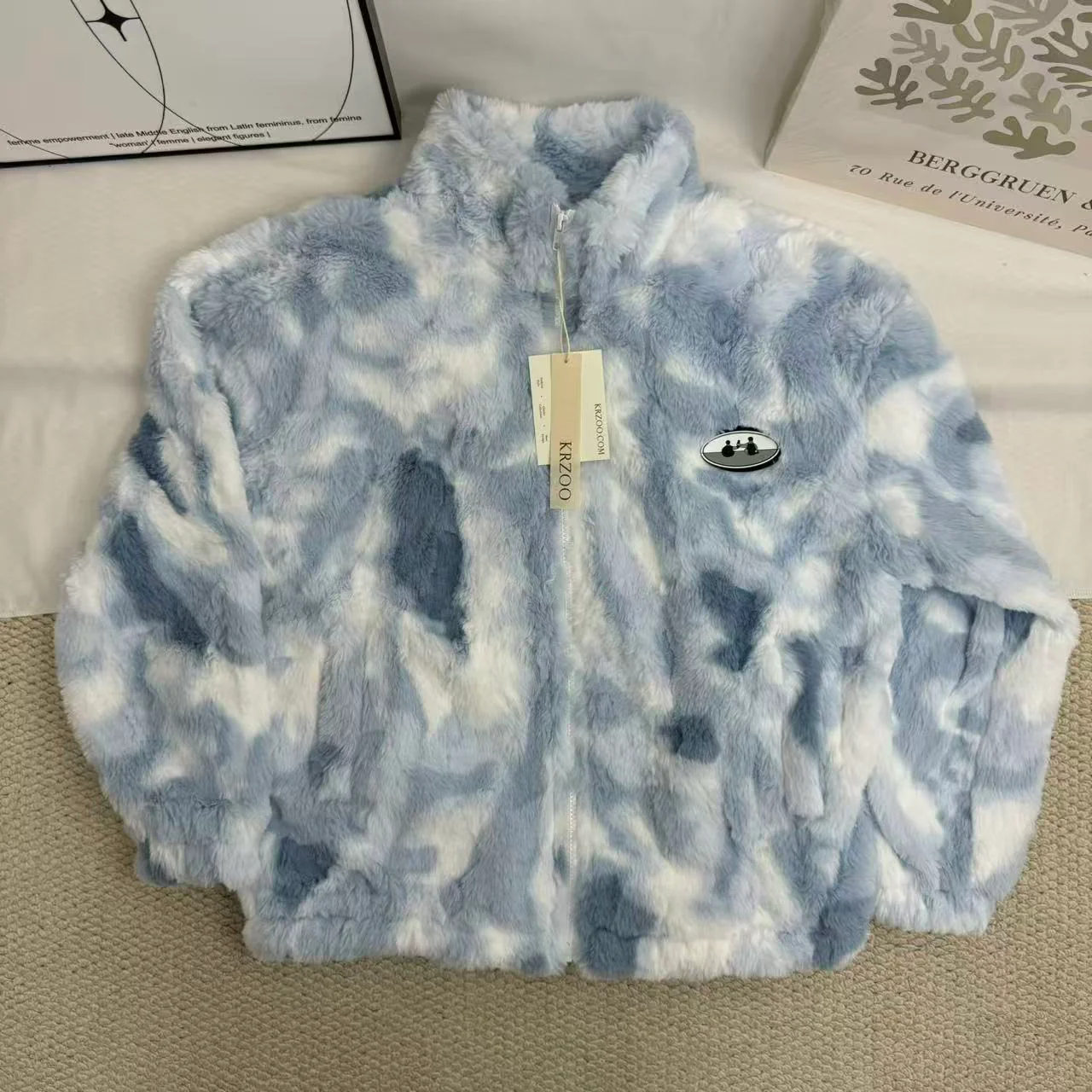 Tie-Dye Gradient Faux Lambswool Padded Jacket