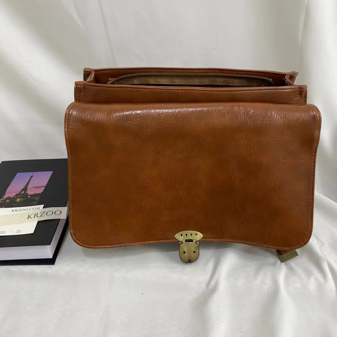 Vintage Cambridge Satchel Handbag - Image 4