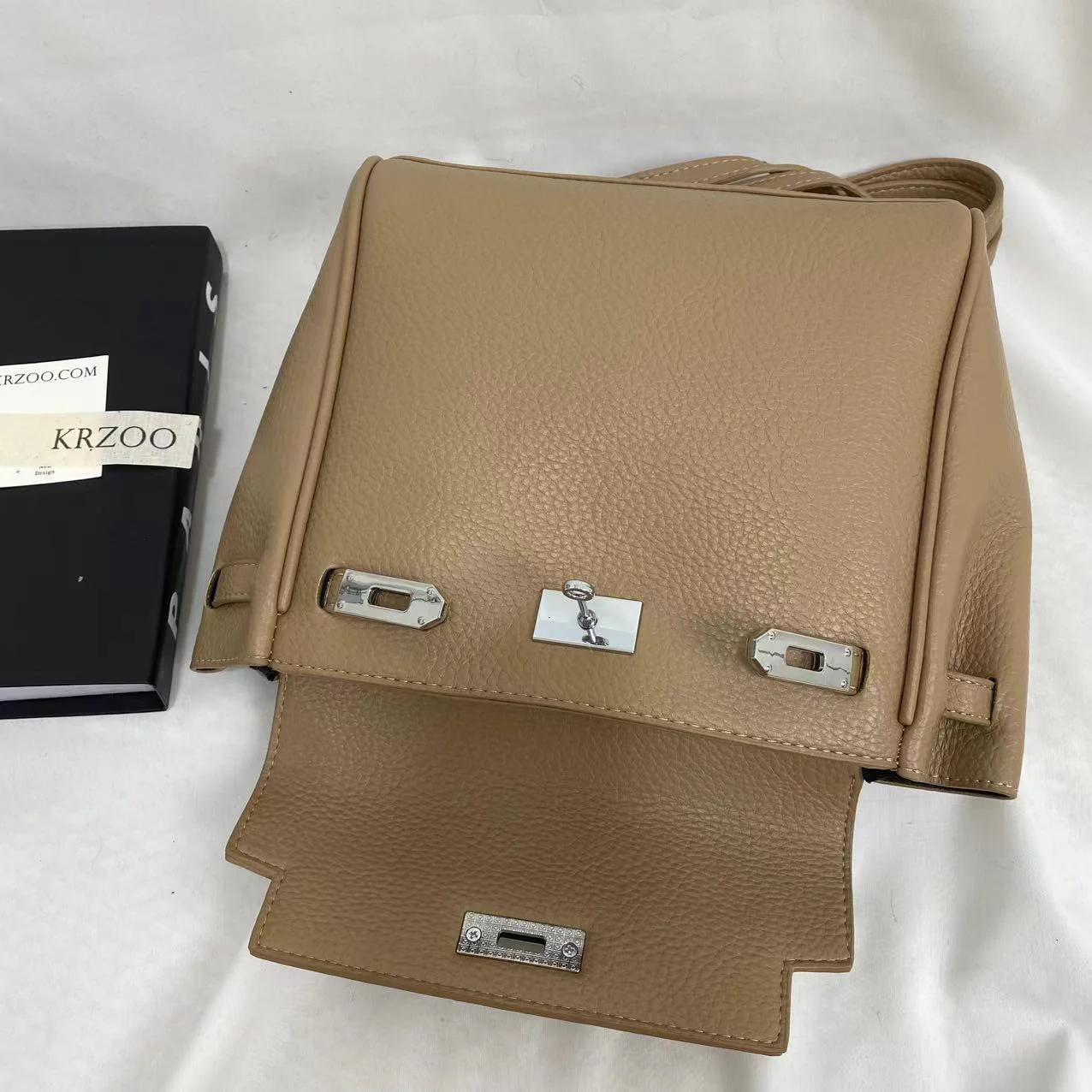 Vintage Genuine Leather Bag - Image 2