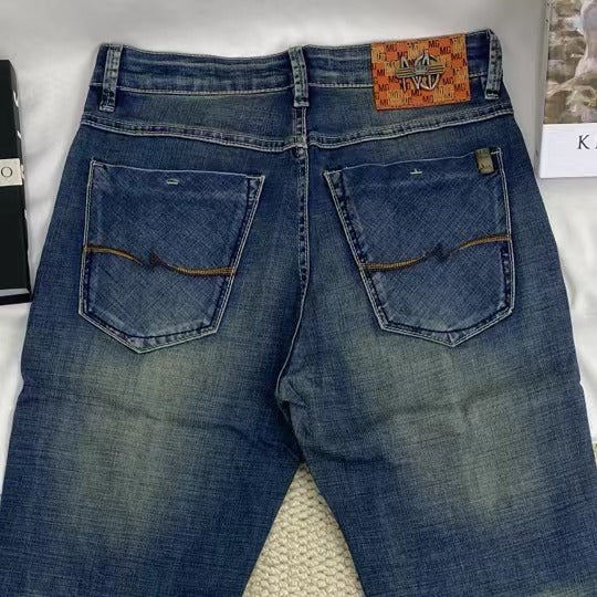 Vintage-Style Distressed Jeans - Image 5